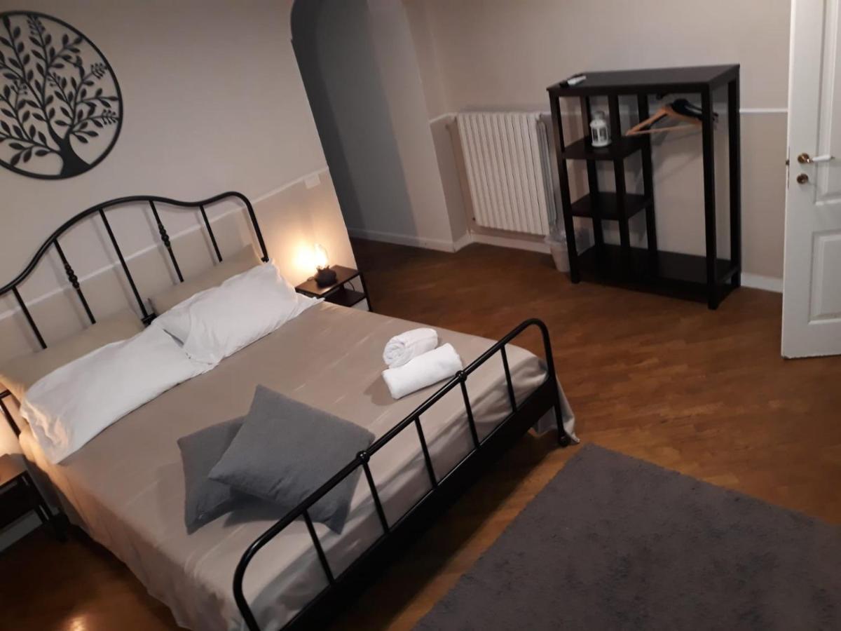Vesuviane 'E Belle 'Mbriane B&B Неаполь Экстерьер фото